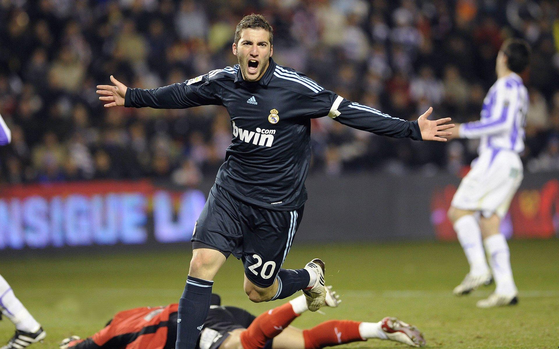 帕柳卡论门将之道,扑救乃立身之本,点名称赞多纳鲁马、大马丁与库尔图瓦为当世最强