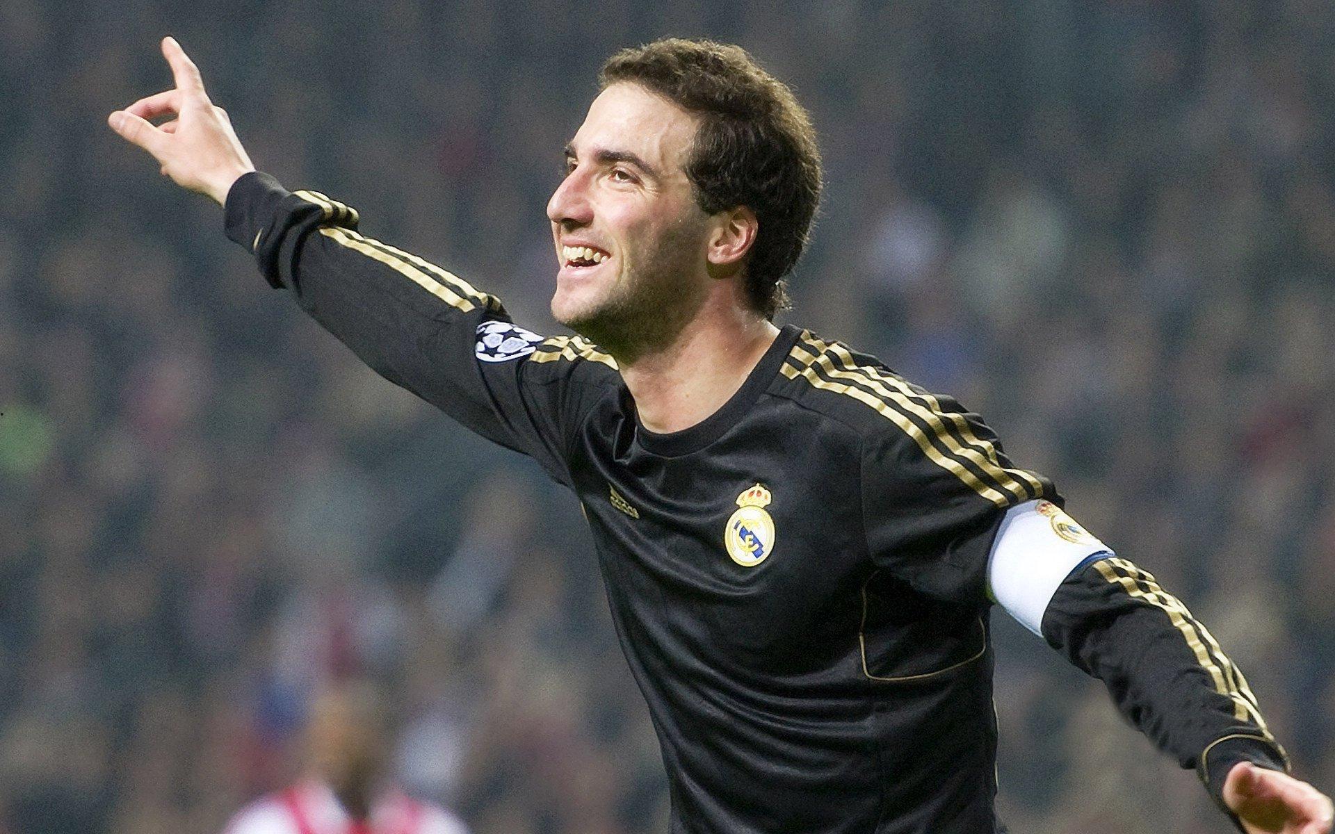 阿尔特塔激励哲凯赖什,连续八场无进球亦需坚守信念,枪手锋线曙光在望